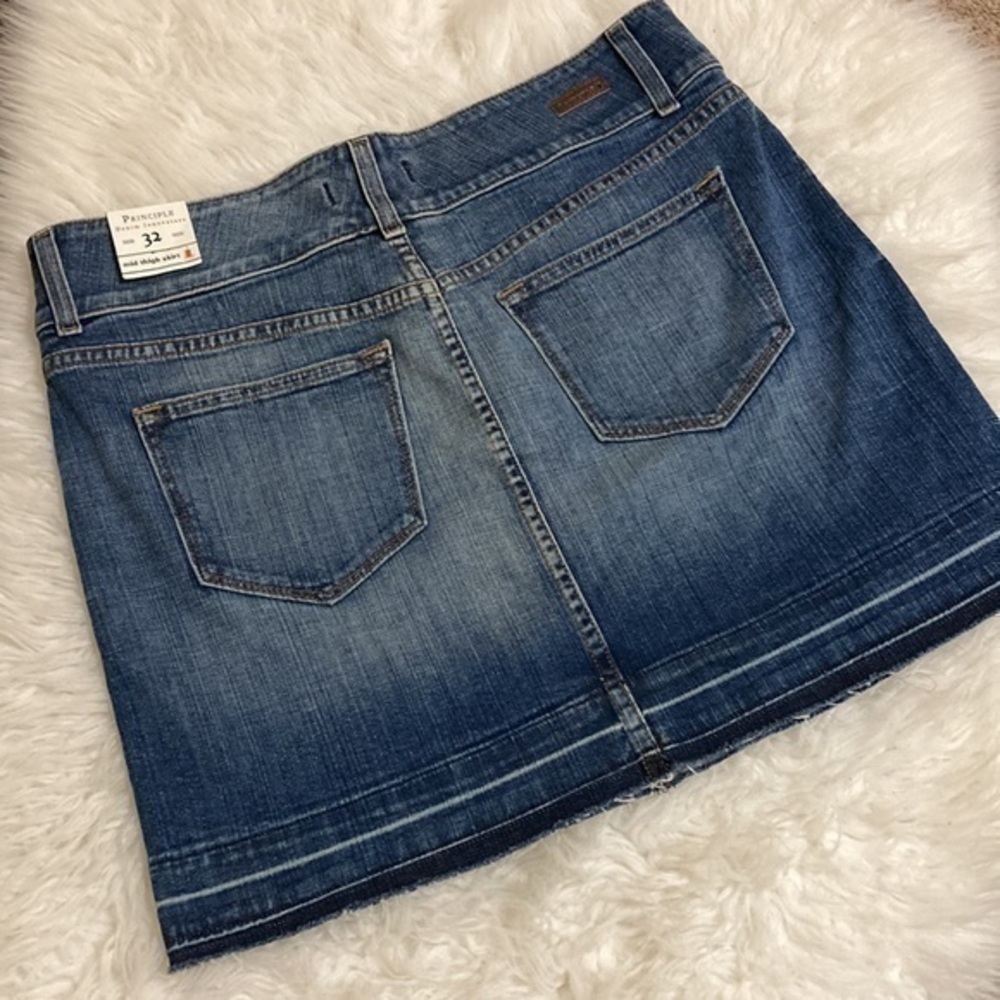 Principle Denim NWT The Carefree mid thigh jean skirt Sz32 - Picture 11 of 13